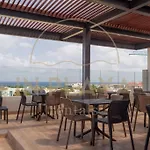 Beautiful Apt In Top Location! Ipana